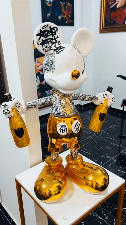 GLAMOUROUS MICKEY: RAISING THE CHAMPAGNE ft SWAROWSKI